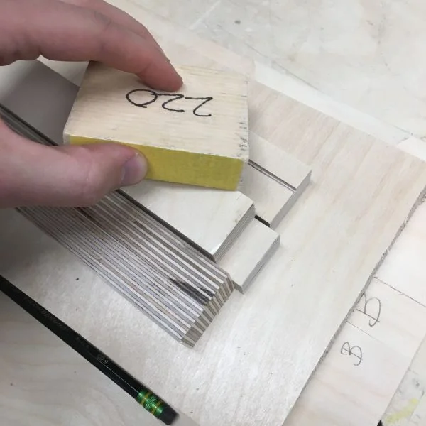 He also left some standard and miscellaneous sized blocks without any paper on them for anyone's specific sanding needs.
