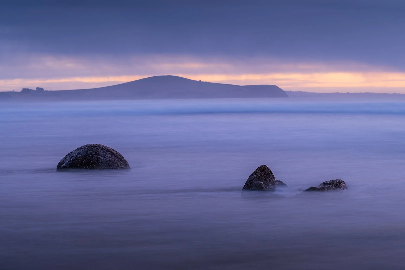 Moeraki Boulders LE.jpg