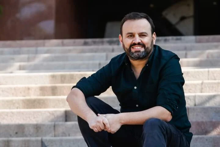 Servel ratifica candidatura de Alejandro Bernales para la Cámara Baja