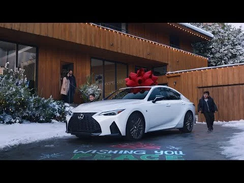 Lexus December to Remember: Driveway Moments - Birthday | Lexus