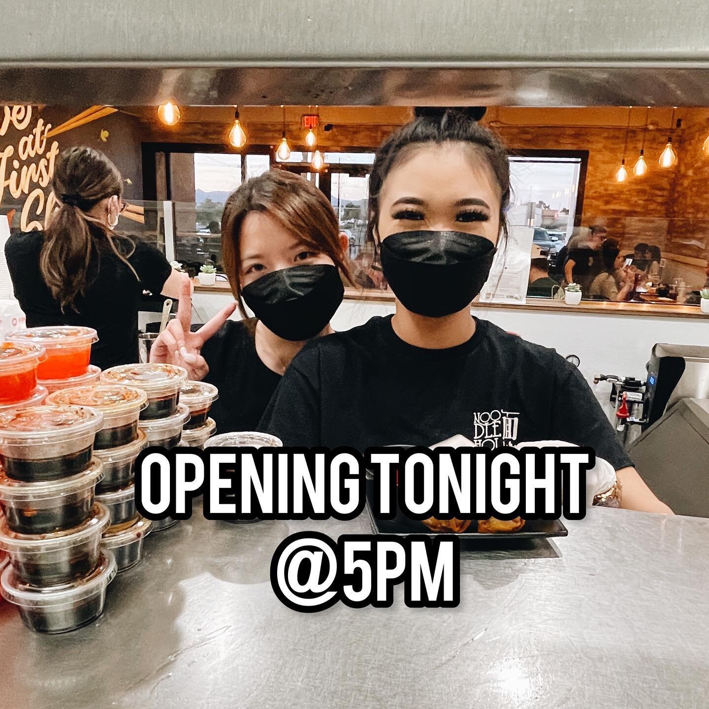 Both locations are back open for dinner tonight @ 5pm!

We&rsquo;ve definitely missed everyone and can&rsquo;t wait to see what everyone orders! ✌️

#noodleholicstucson #tucson #arizona #tucsonlocal #tucsoneats #tucsonfood #azlocal #noodles #takeout 