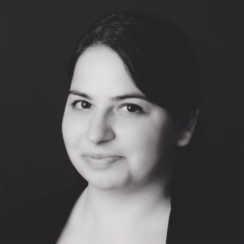 professional-picture - Marie Starck.jpg