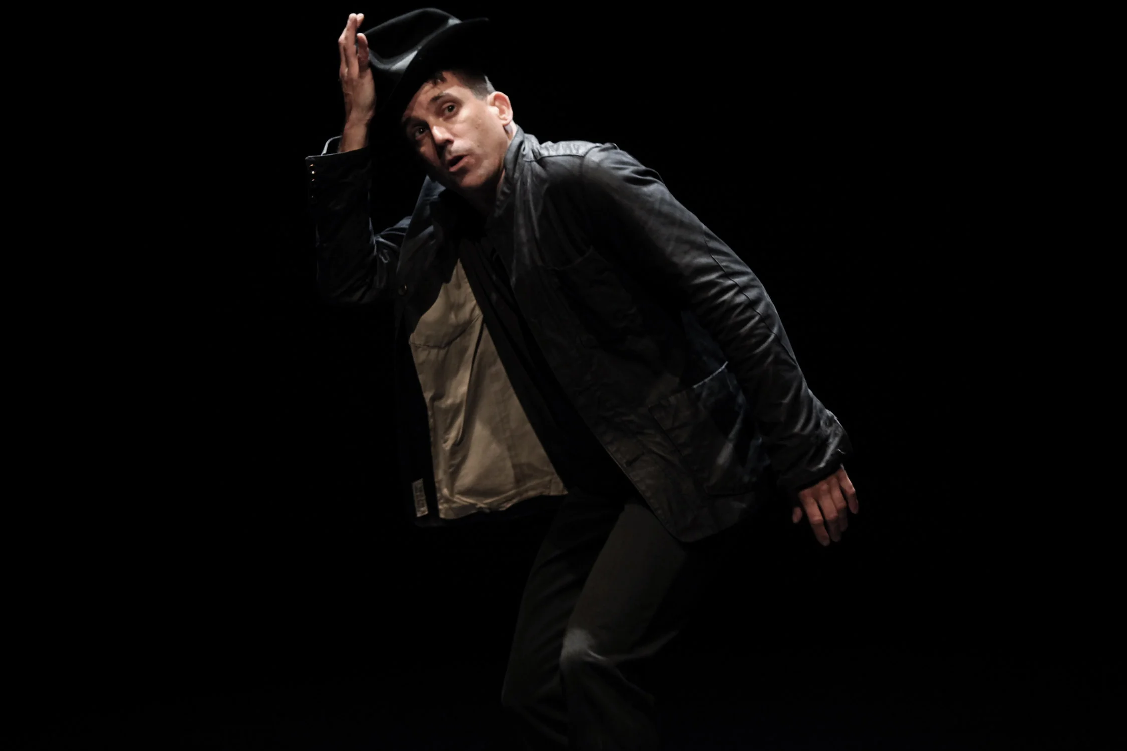 david-neumann-in-dose-julieta-cervantes-photo.jpg