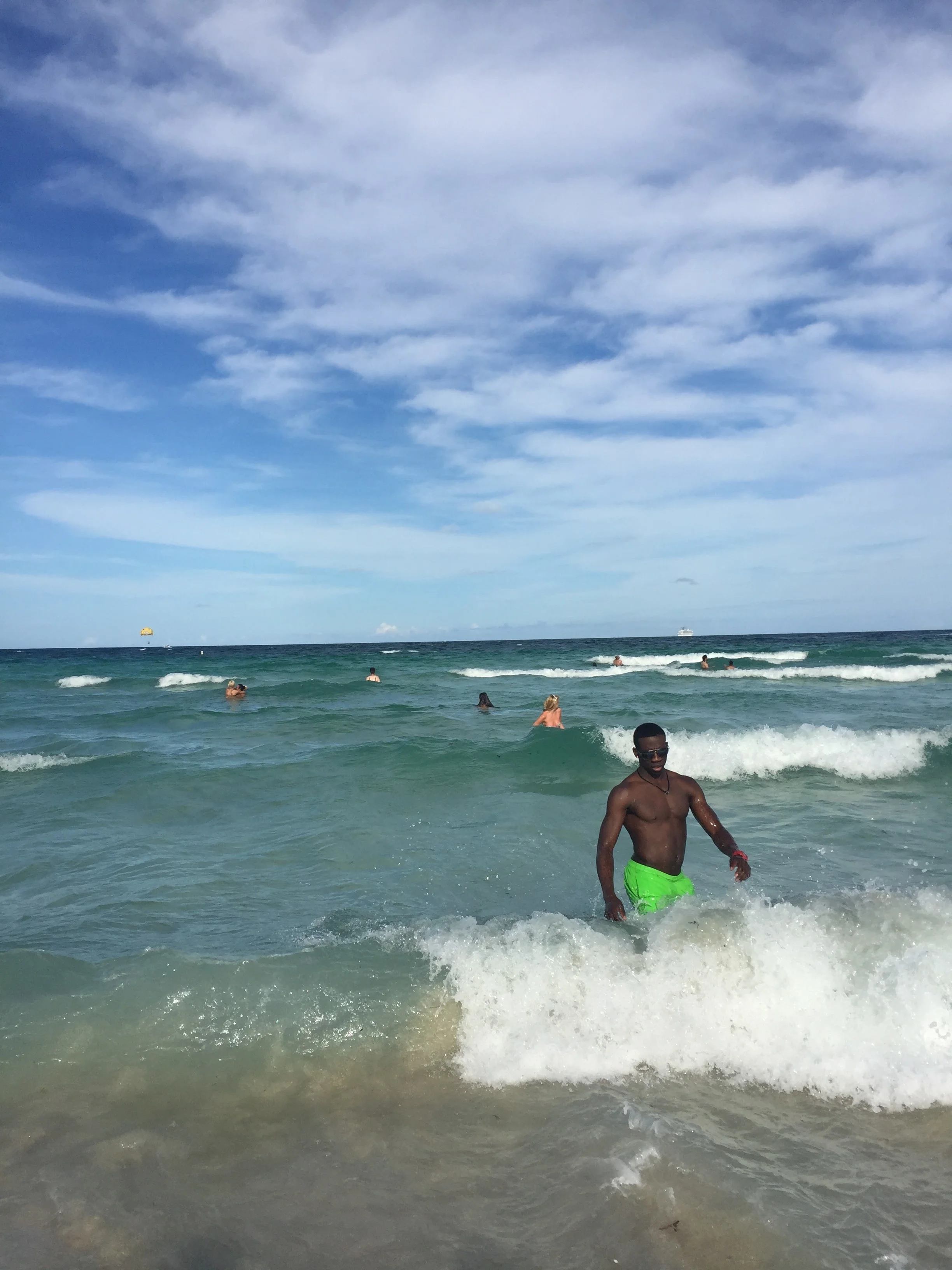 miami background.jpg