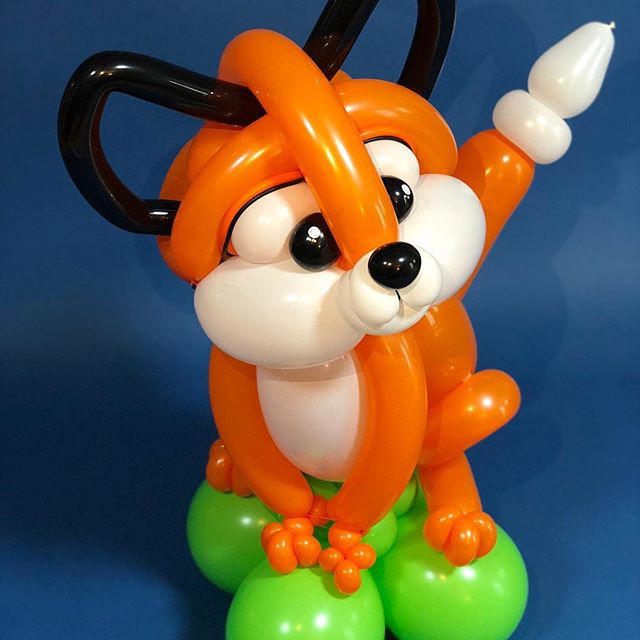 Interested Fox is interested! #fox #furry #adorbs #balloondecor #eventprofs #austinevents #austineventplanner #theballooncollective