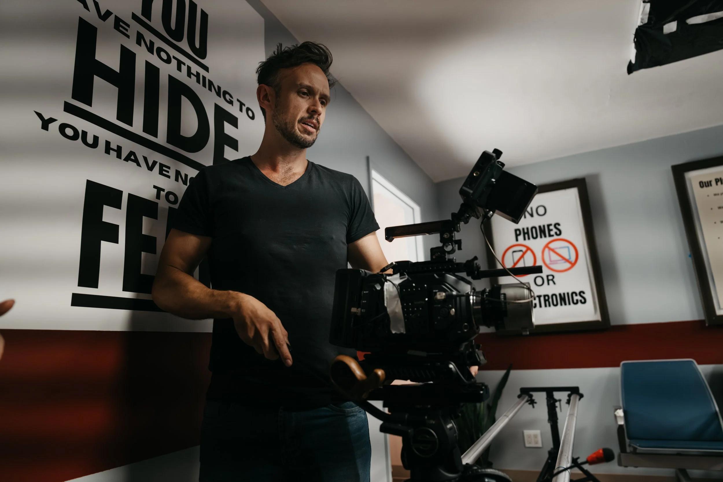 Lucky Alien BTS 8-26-24-76.JPG