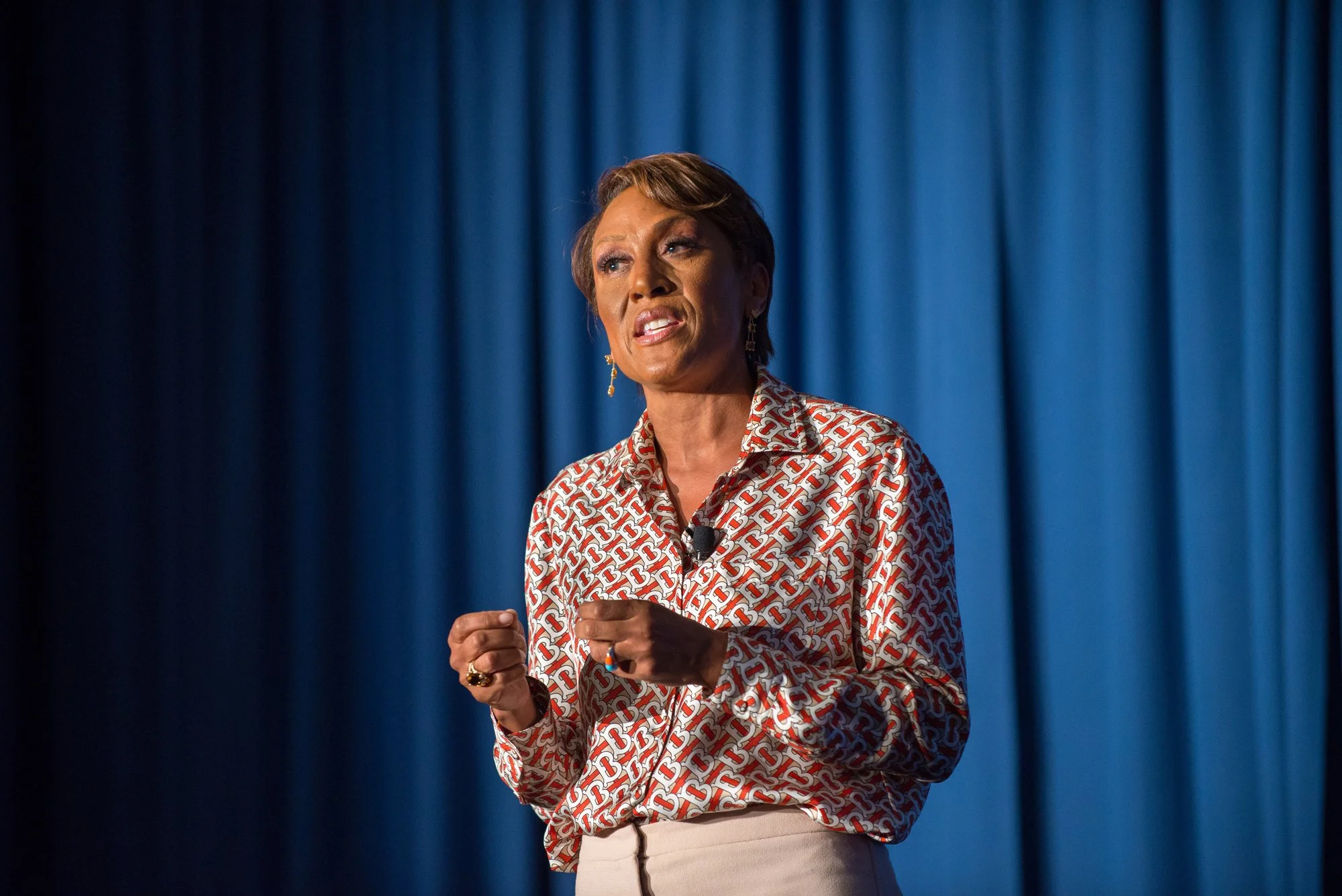 EVENTS_ROBIN ROBERTS_PEOPLESHARE_20190926_DSC_4447.jpg