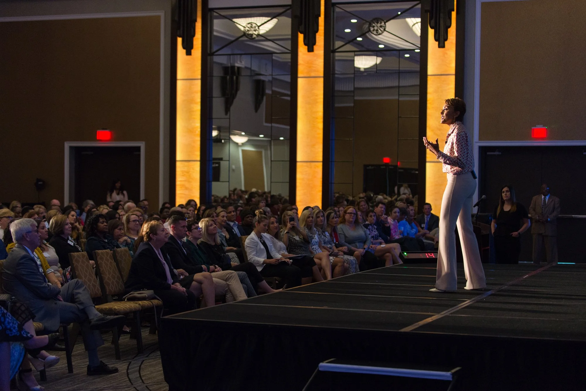 EVENTS_ROBIN ROBERTS_PEOPLESHARE_20190926_DSC_4590.jpg