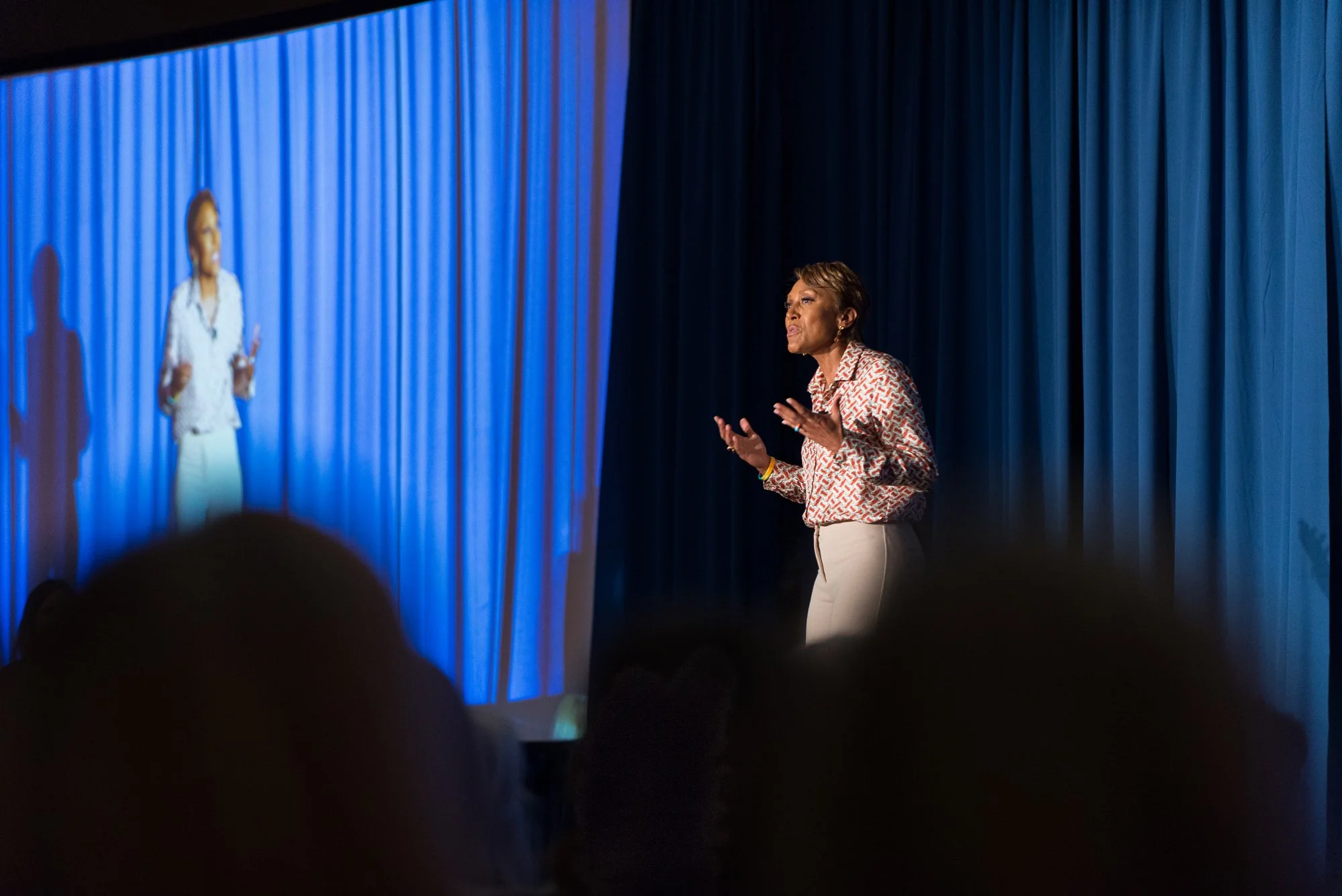 EVENTS_ROBIN ROBERTS_PEOPLESHARE_20190926_DSC_4567.jpg