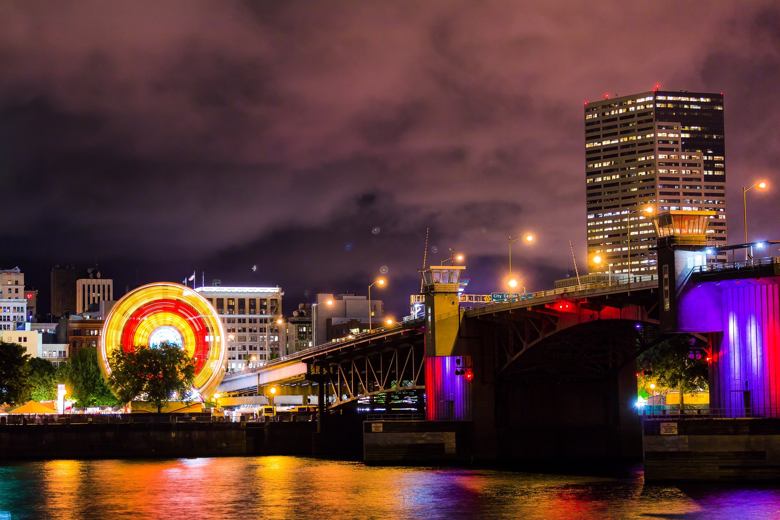 architecture-bridge-buildings-710908.jpg
