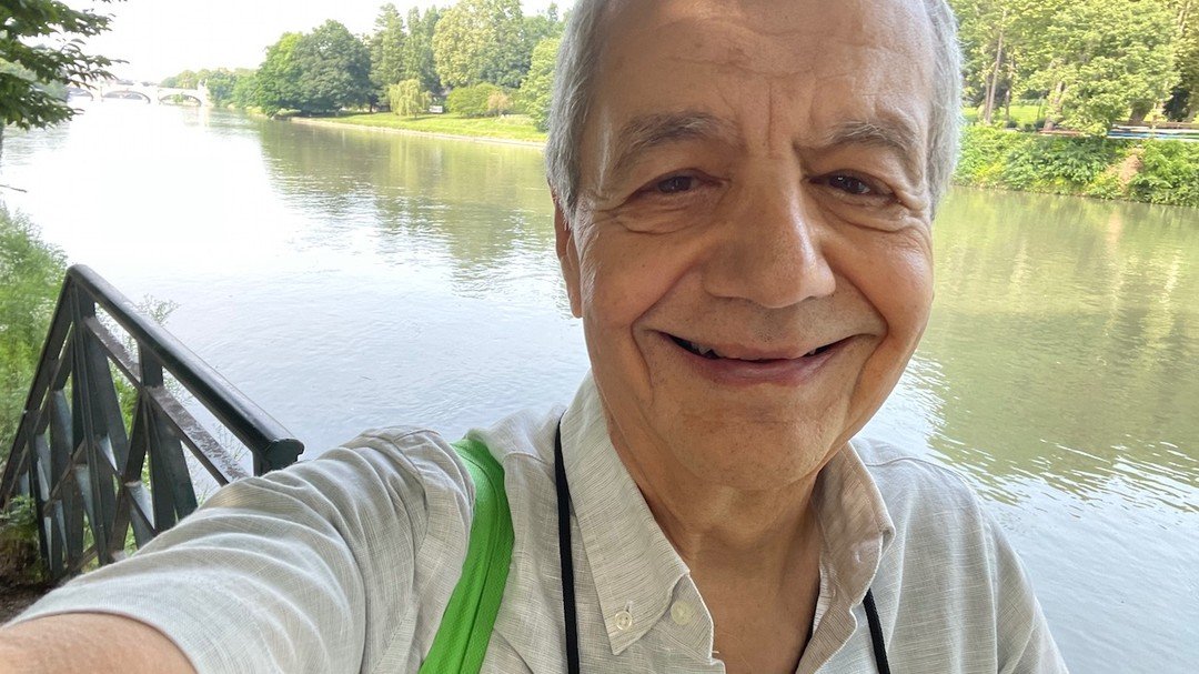Valentino Park on the Po River in Turin.

Silly Statues.

When in Torino, do as the Torinese do...