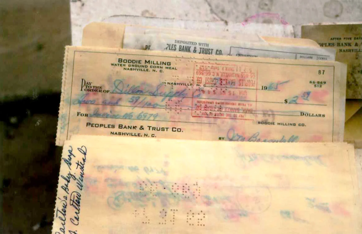 A check written to Dillon Supply Company of Raleigh, NC from Joe Braswell.