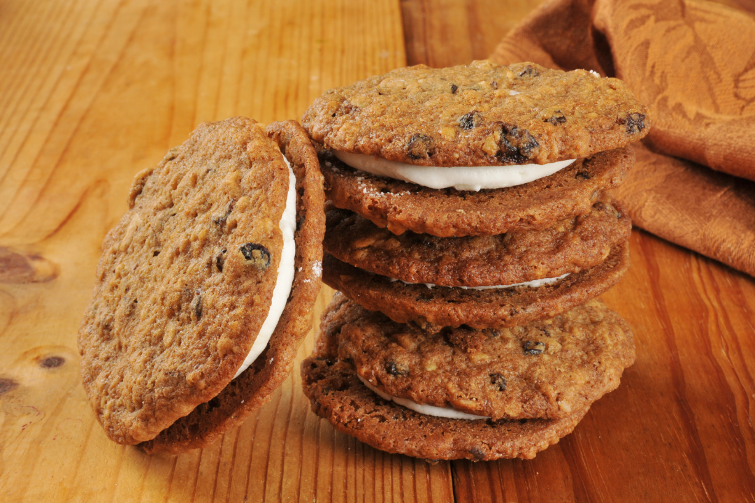 oatmeal-cream-pies.png