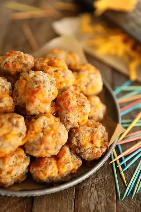 Cheesy Sausage Balls 