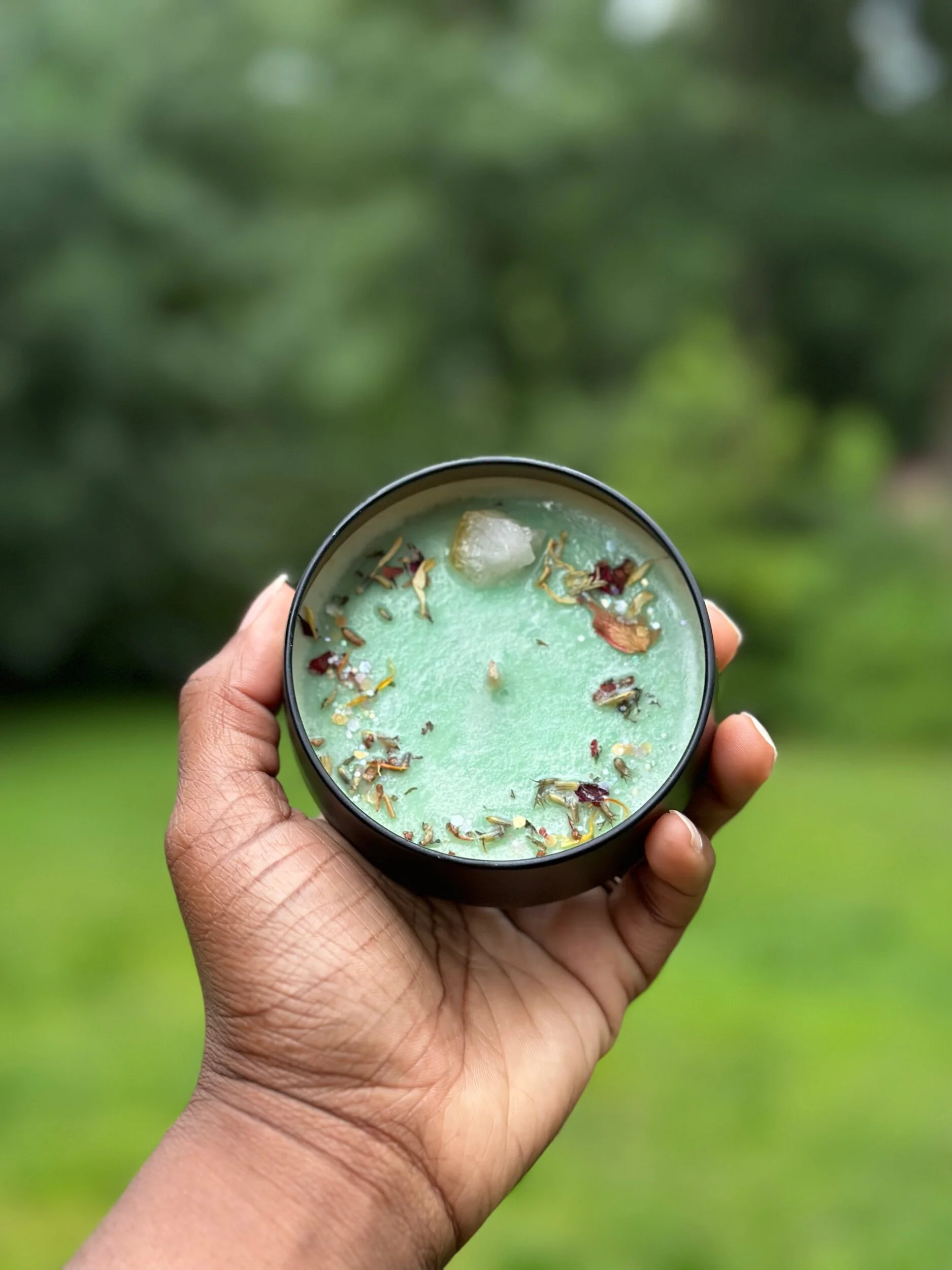 8D0390E1-9DD6-4DBB-9FFC-6A27C8FFFD47