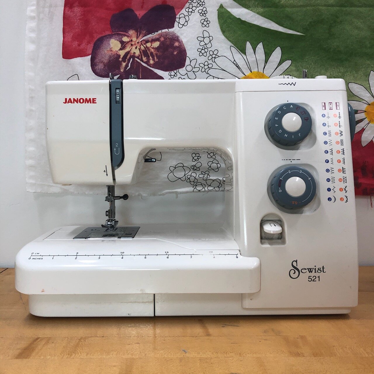 Learn your way around your sewing machine!