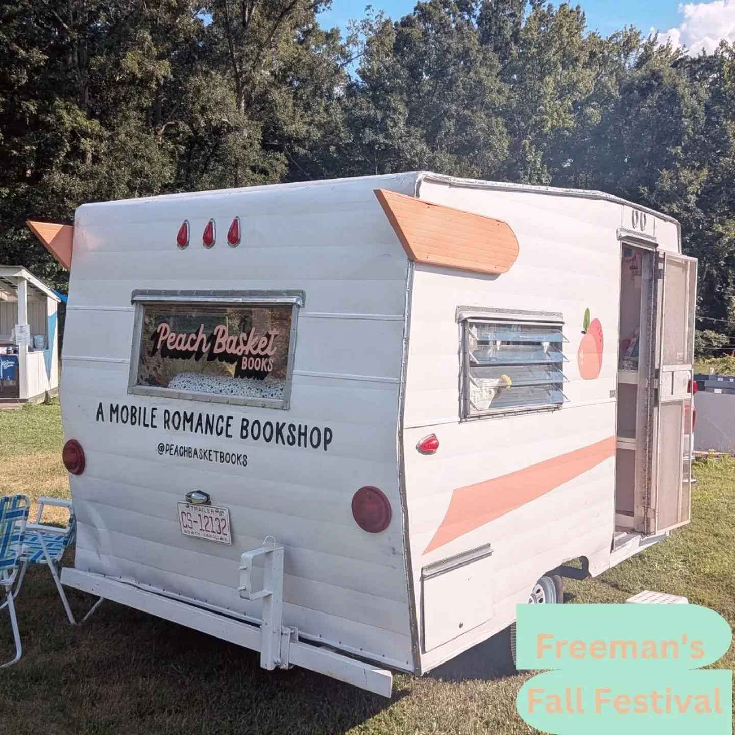 The vendor lineup for our Fall Festival is going to be a feast for all your senses, whether you enjoy a good romance novel, a delectable pastry, a refreshing juice, the scent of a hand-crafted candle, or the feel of lotions and potions that are good 