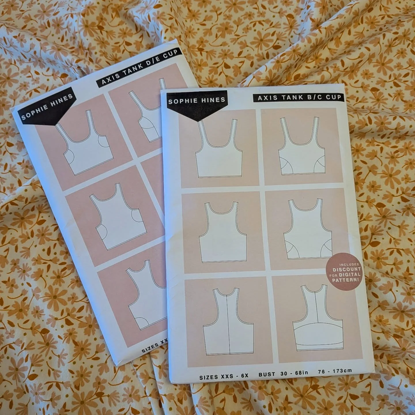 We have 3 spots in our Sewing with Knits class on Saturday with @rivtak , and we're making one of my tried and true patterns, the #AxisTank from @sophie_hines . I've made at least 6 of these, and I'm due for a refresh! This is a perfect layering piec