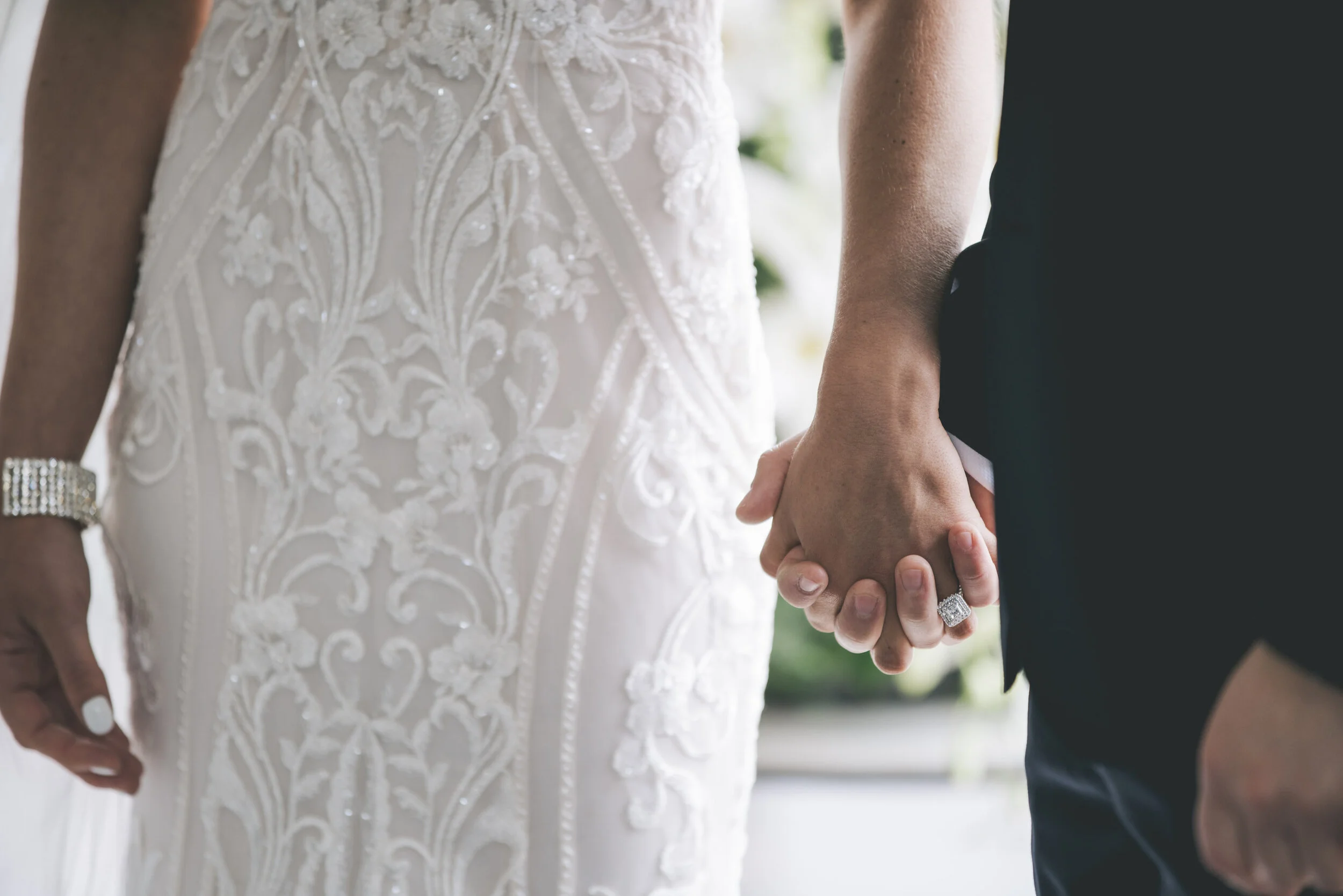 LUKE MADI WEDDING MINI ALBUM (125 of 254).JPG