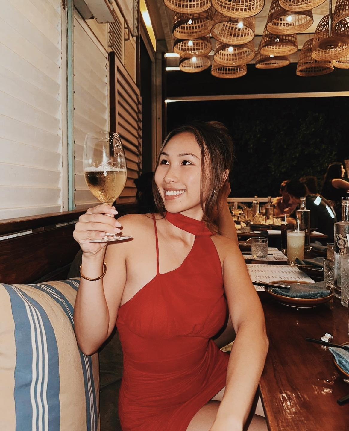Quality time with a quality wine 🥂 

📸 @linhpham.xo