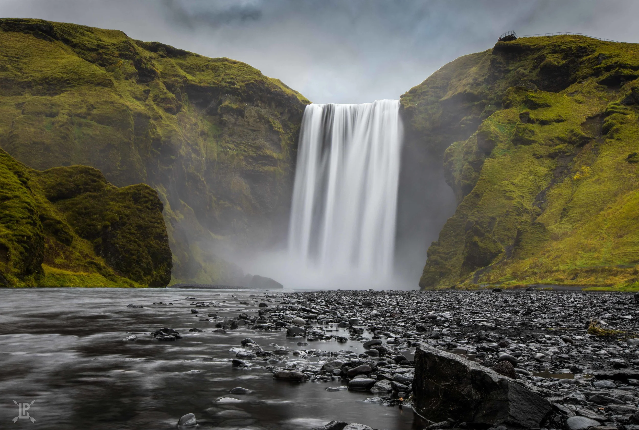 Canon 5D Mark IV , 16-35mm | f/22, 2 sec, ISO 125 I found getting into the river a little bit and then getting really low produced some awesome shots. The sky on this day was super flat but I'd love to come back and get a sunrise shot and or the northern lights over the falls. 