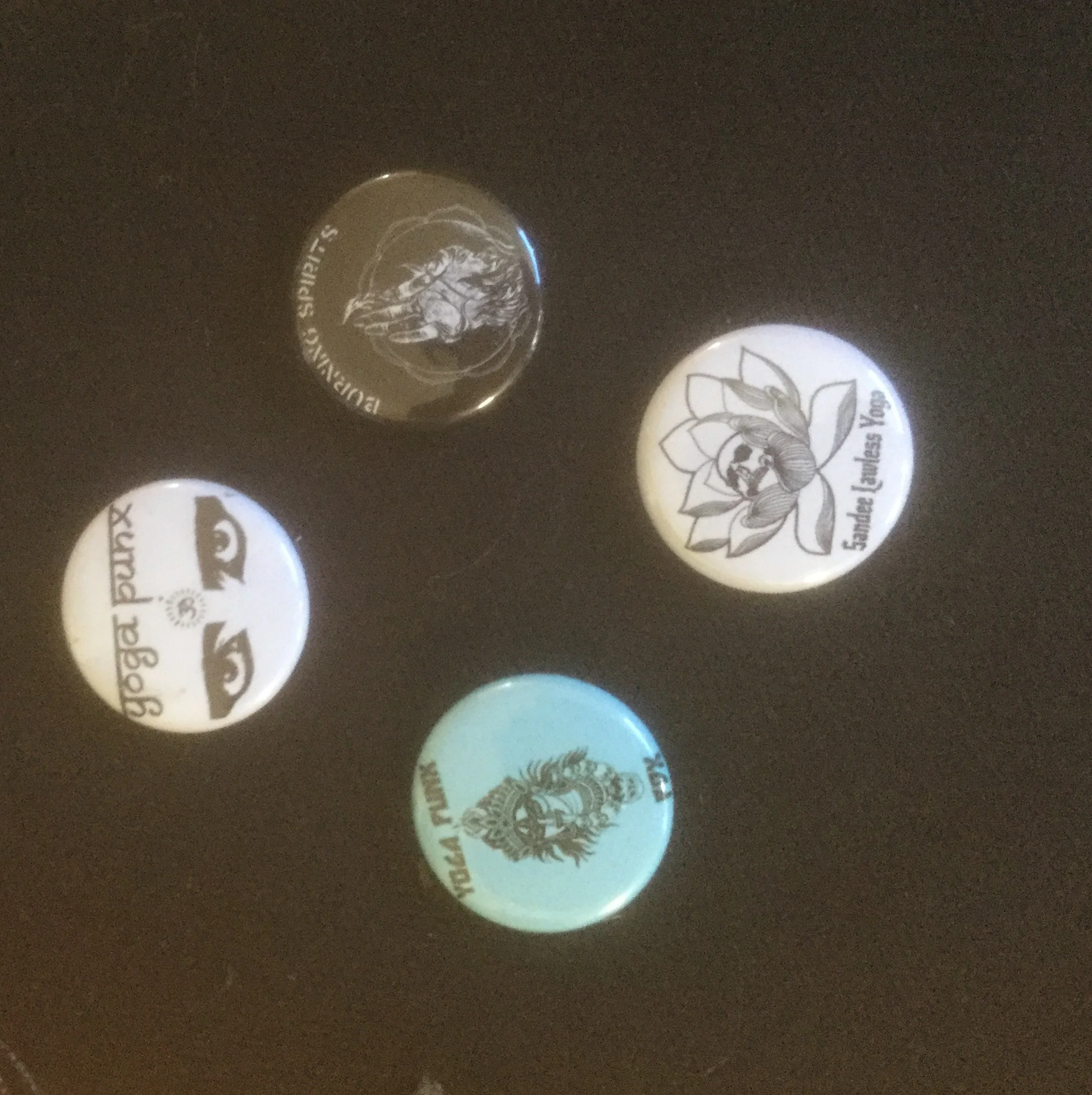 Pins/Buttons