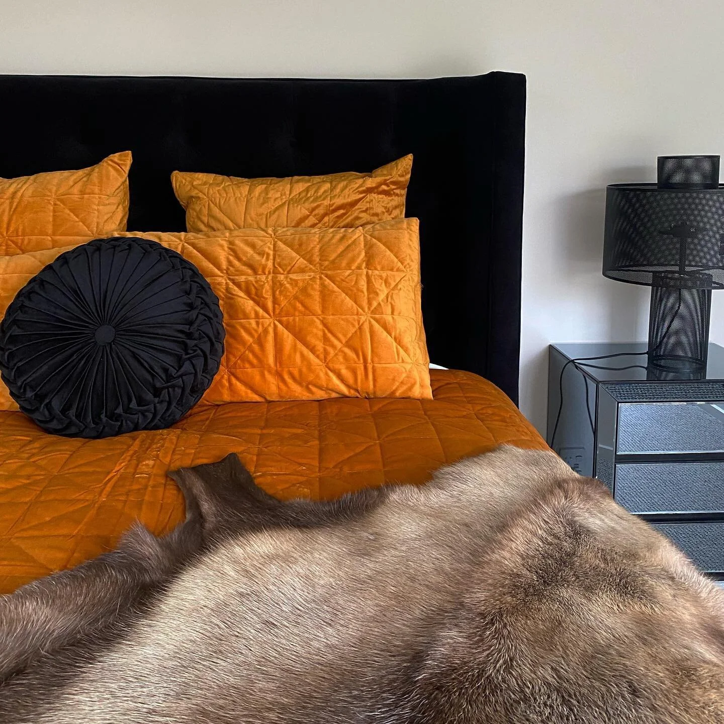 Here is a before & nearly completed after …. I just couldn’t wait any longer 😊 to share. This is the master bedroom. New headboard, furniture, bedding, carpet, paint, motorised blinds basically a complete overhaul. Brief was to mode