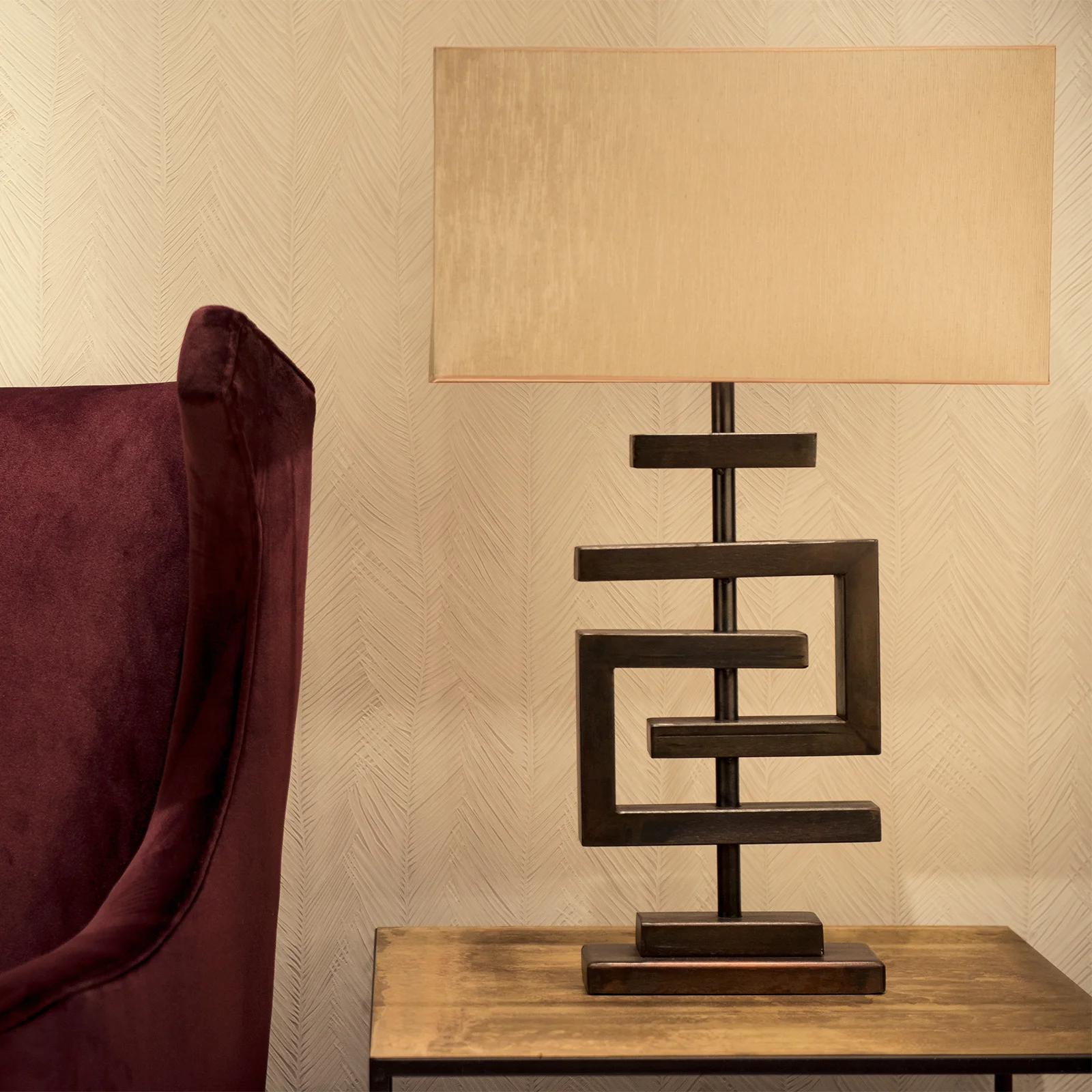 Rapture-Bodil-table-lamp-tafellamp-SQ-ambiance.jpg