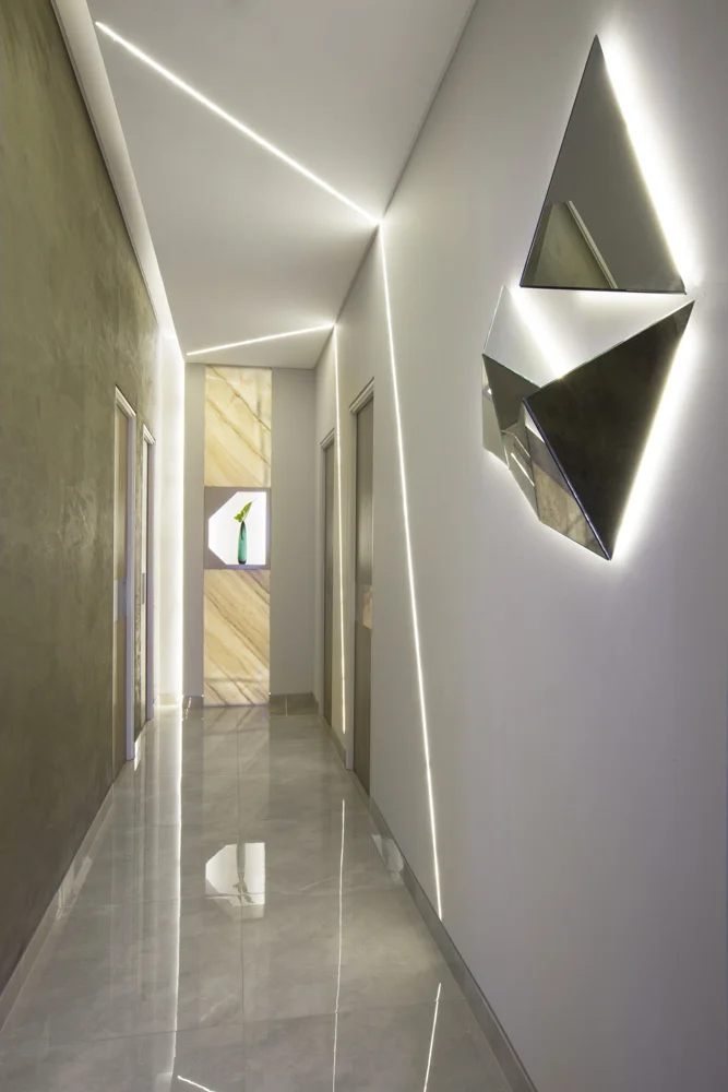 Passage_ 1-7859.jpg