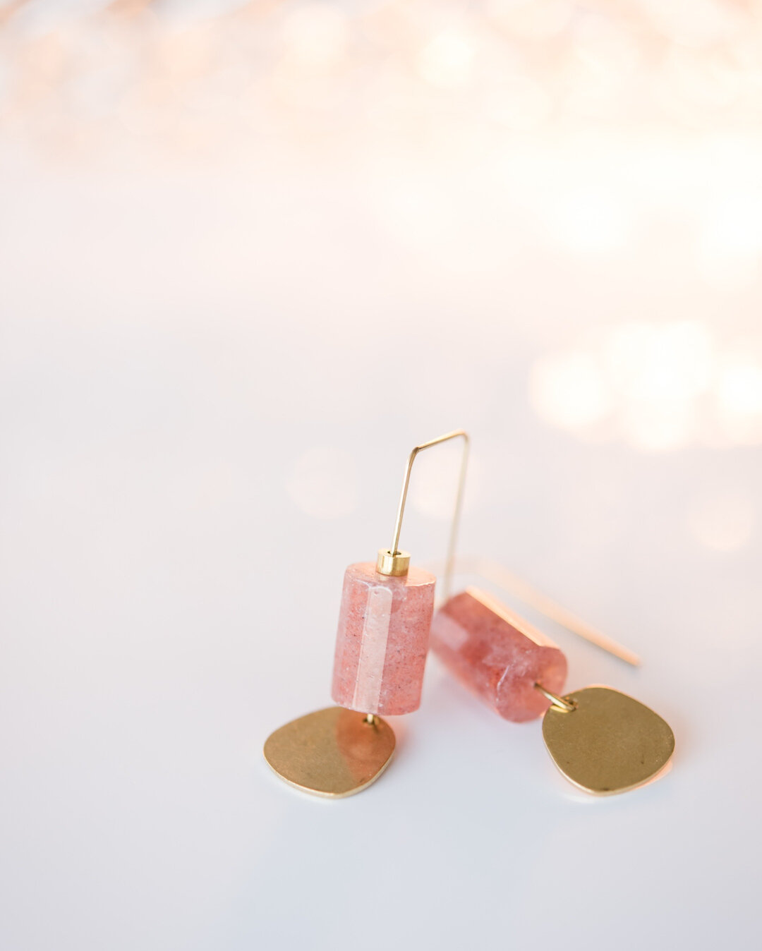 3 reasons why you need strawberry quartz in your life:​​​​​​​​
​​​​​​​​
1.Promotes self love​​​​​​​​
2. Aid in emotional healing​​​​​​​​
3. Reduces stress &amp; anxiety​​​​​​​​
​​​​​​​​
I don't know about you, but I think these are great reasons why 