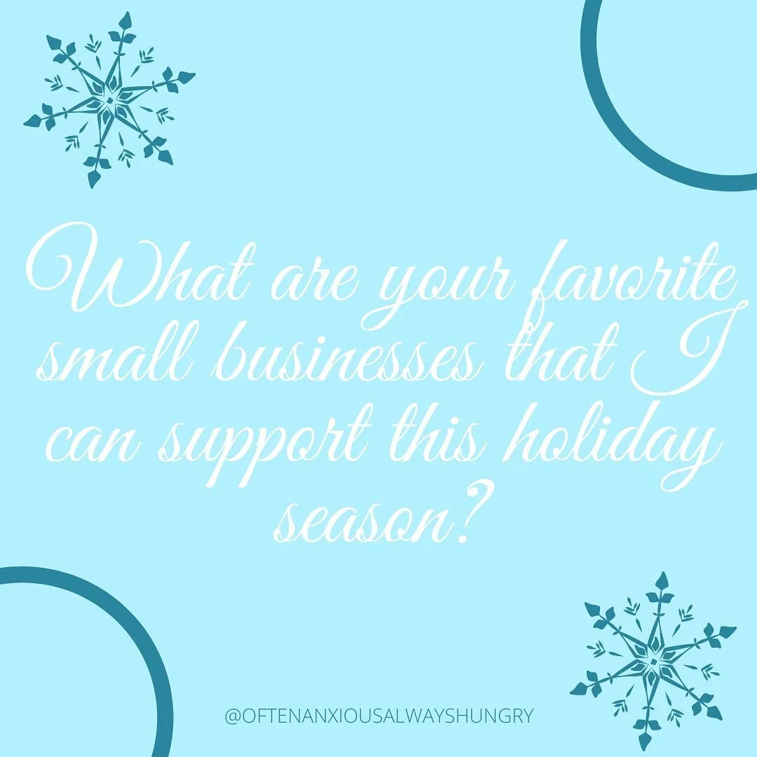 Oh boy! My last post had a spelling error! 😮 So, take two! What are your favorite small businesses? I would love recommendations on where to buy gifts this holiday season! I&rsquo;ll start! 🎁 
.
.
.
🕯 @chezlapingoods has the most delightful candle