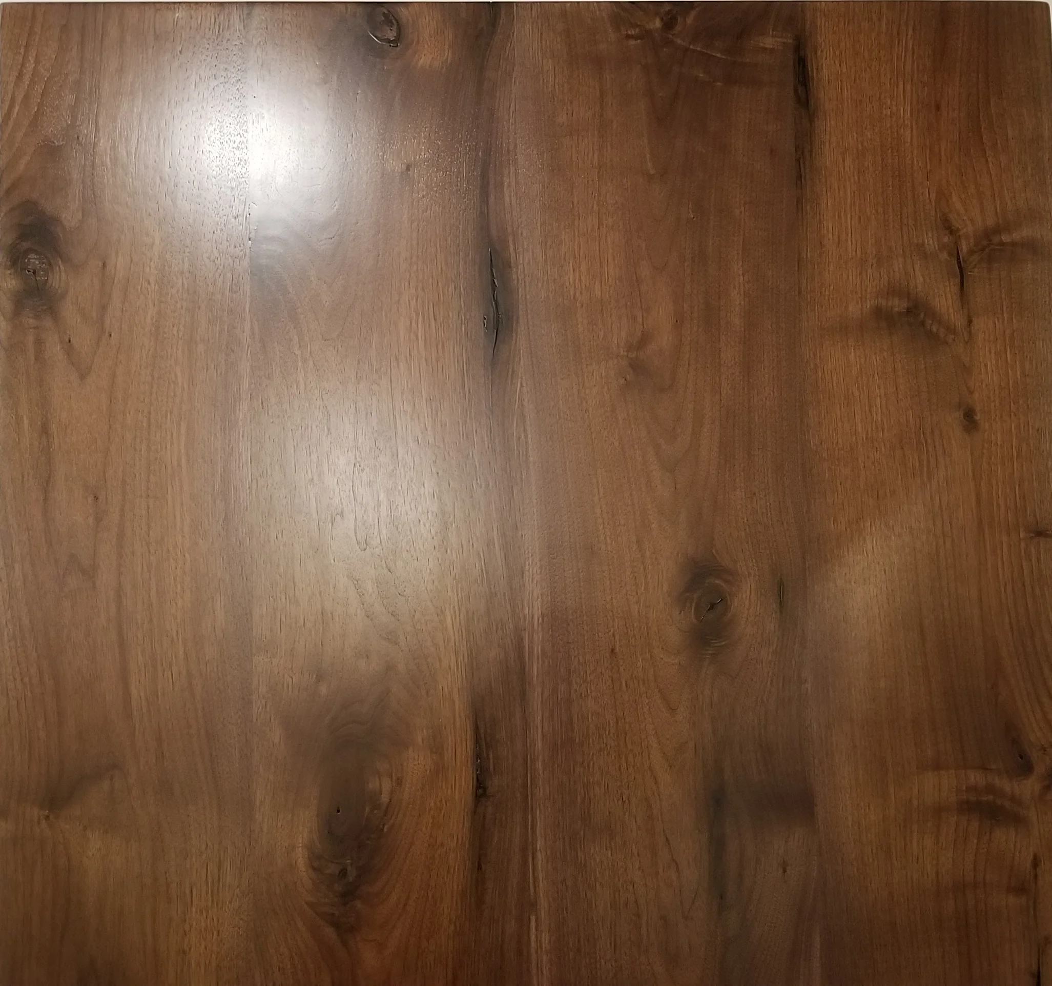 Pierre table