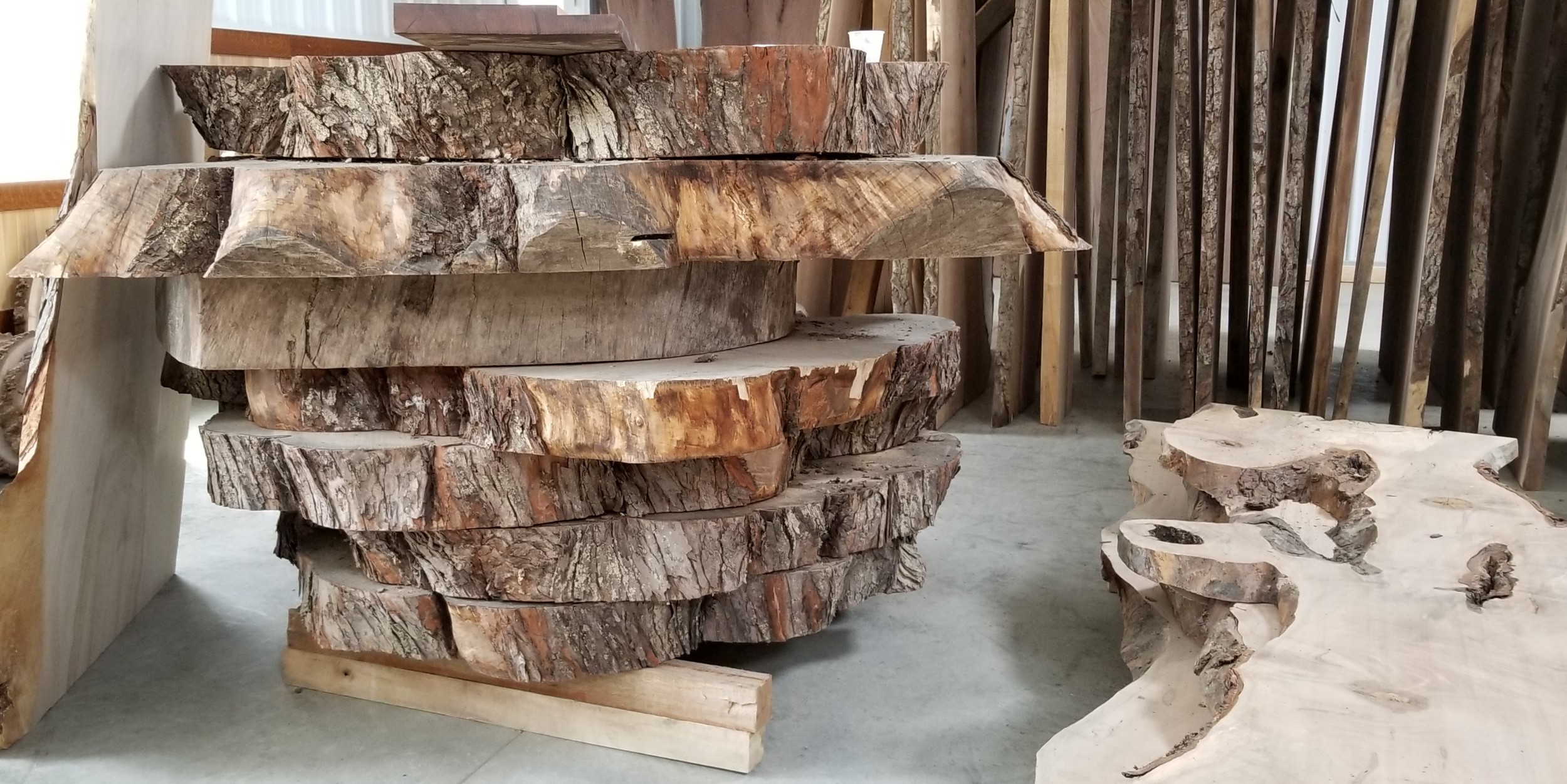 Round live edge table
