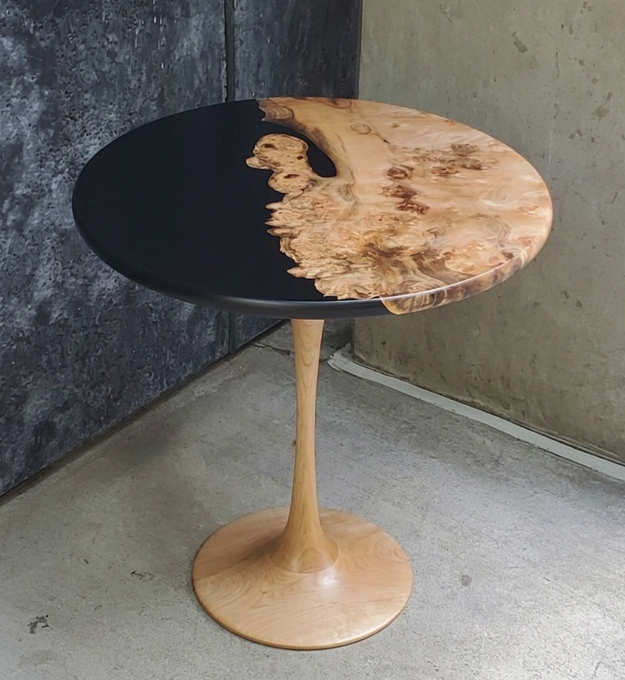 EpoxyEndTableMaplePedesta.png