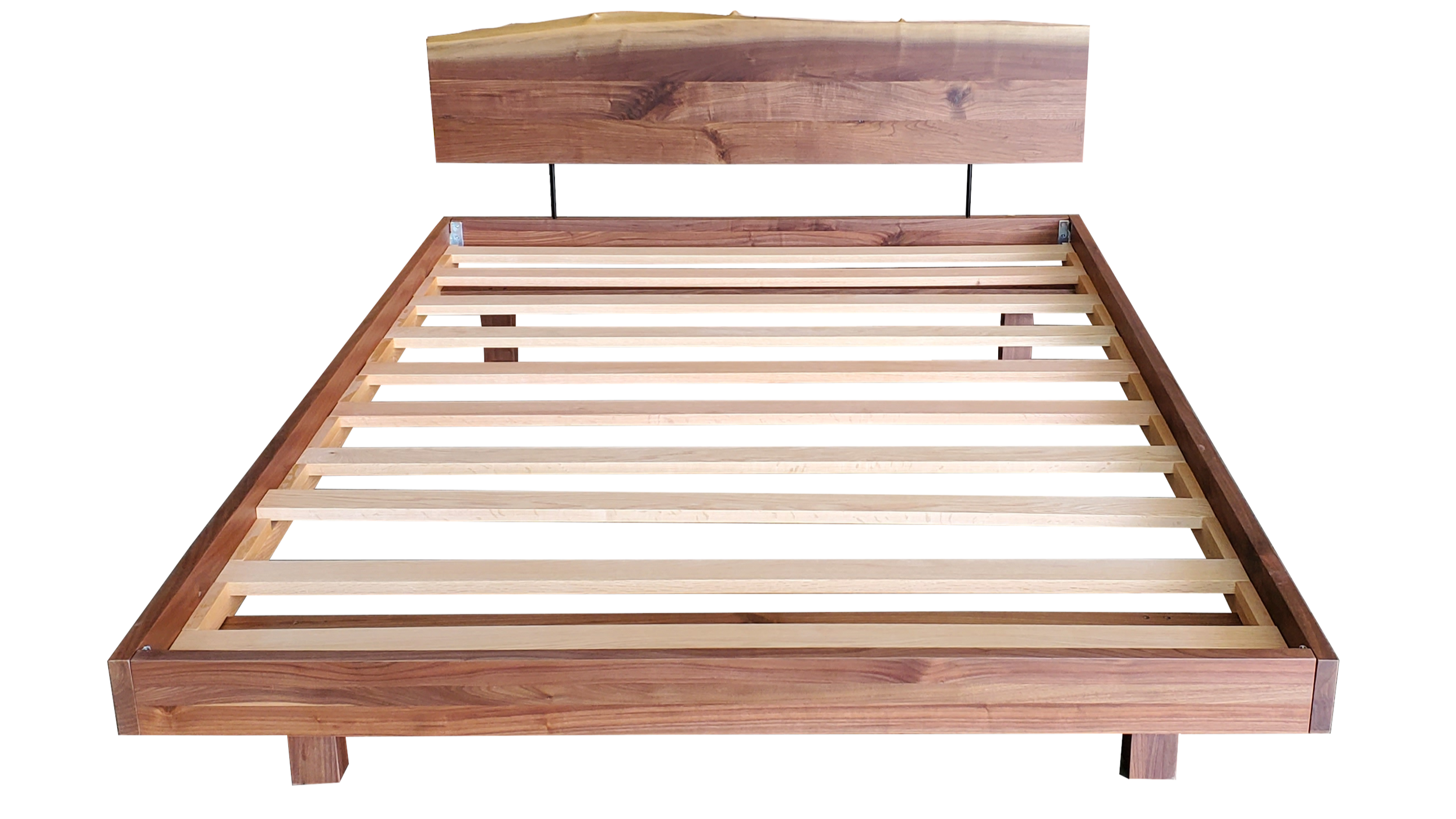 MastersBedWalnut.png