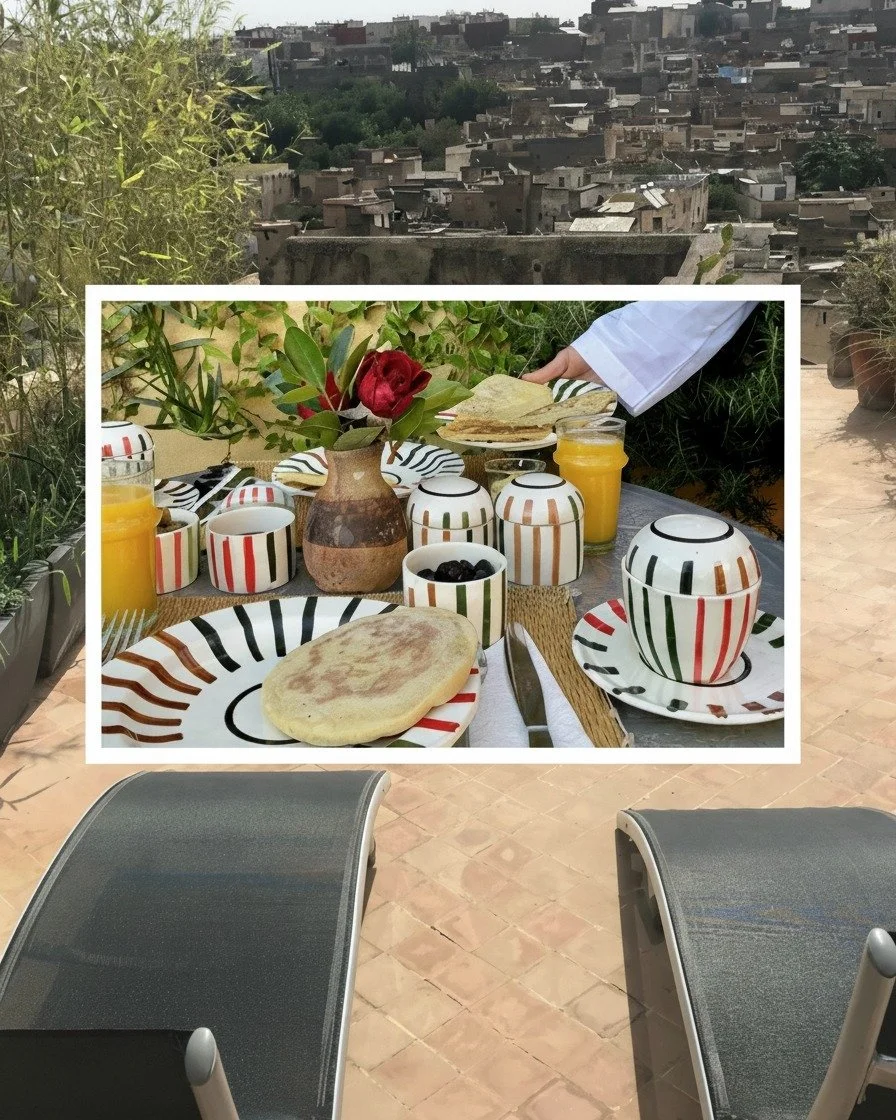 Breakfast on the terrace, overlooking the rooftops of the Medina.
#RooftopBreakfast #FesMedina #SlowMorning #MoroccanBreakfast #Dar7Louyat