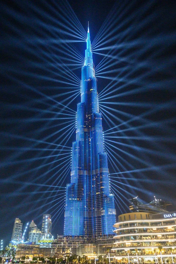 Dubai City Tour 2 - Burj Khalifa — AIA INTERNATIONAL