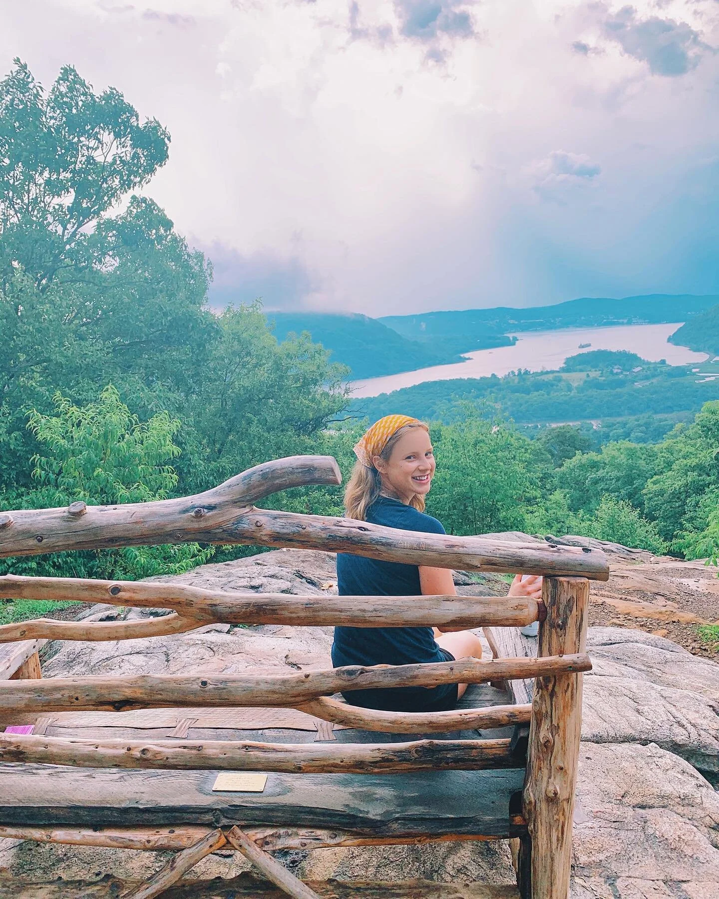 Always an adventure with Eva 🐻🍓🌈