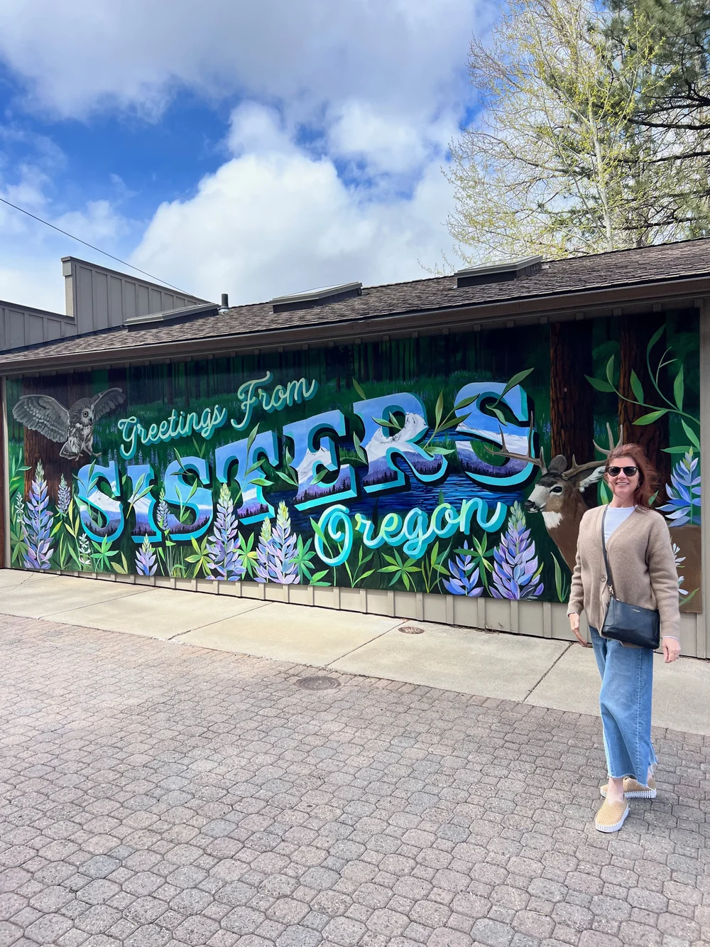 Sisters mural in Sisters, OR (Photo by Cynthia Smoot)