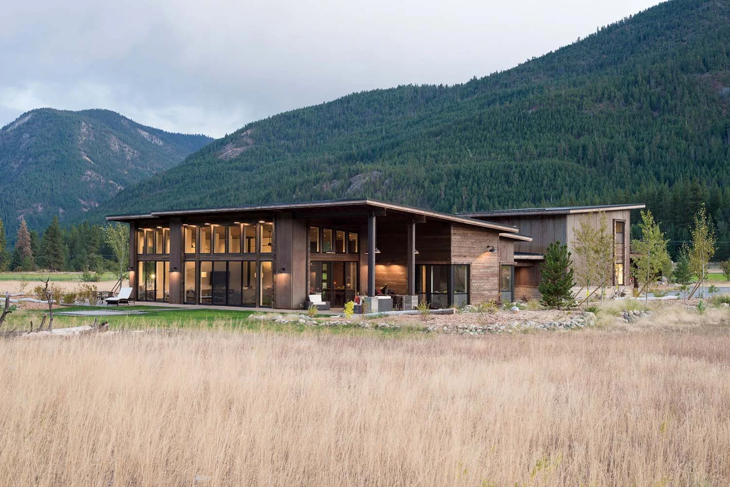 MAZAMA HOUSE — Designs Northwest Architects