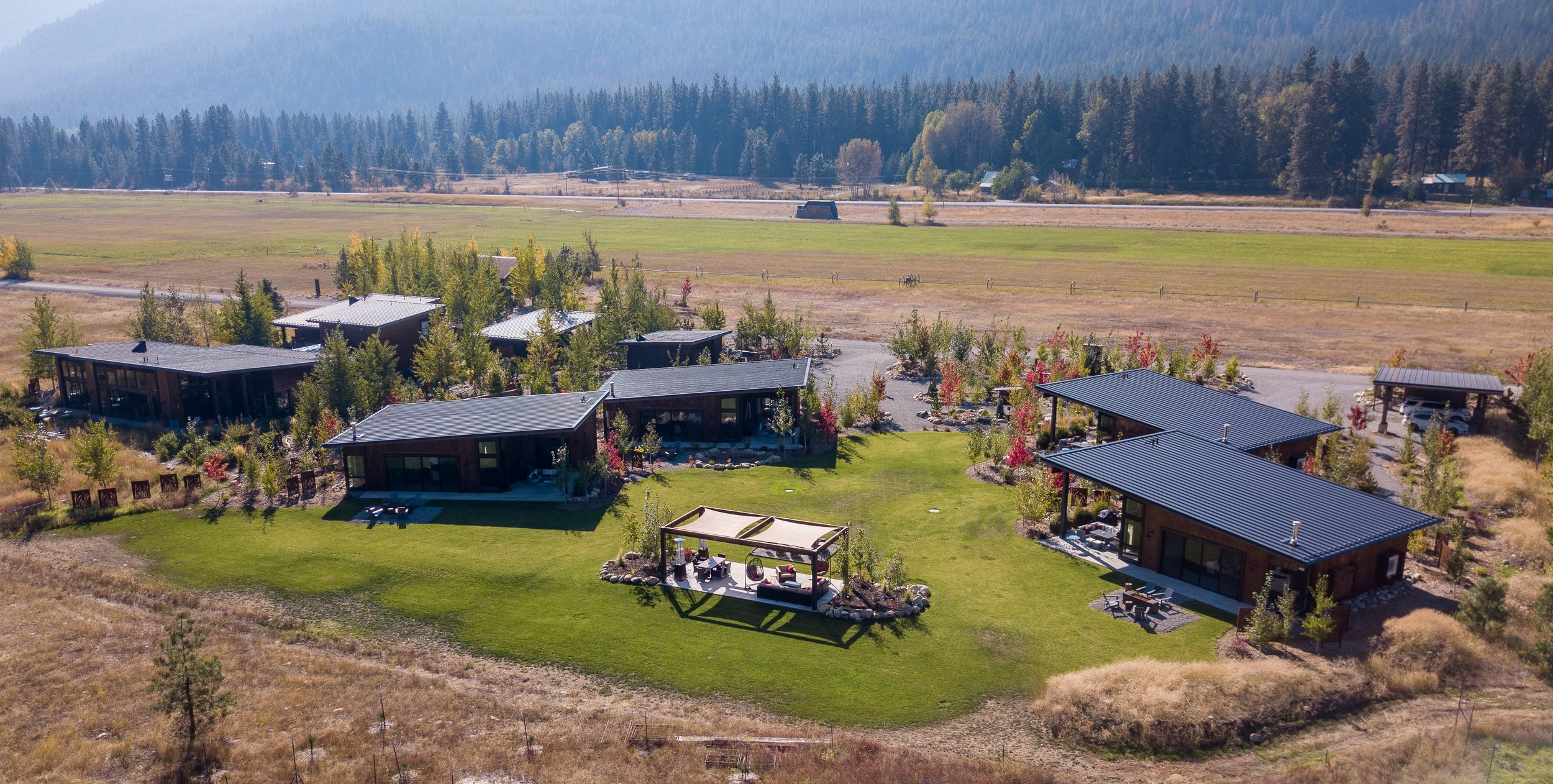 BASE CAMP 49 CABINS | Mazama, WA