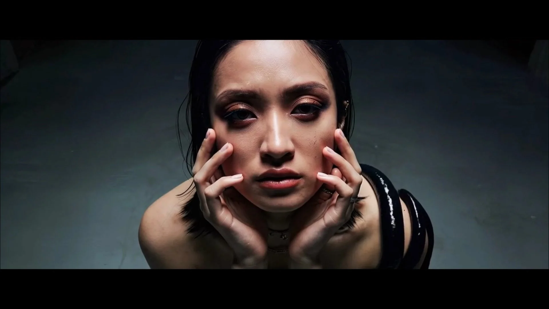 Spellbound | Oskar Med k | R3YDE0 - R3-Visualization