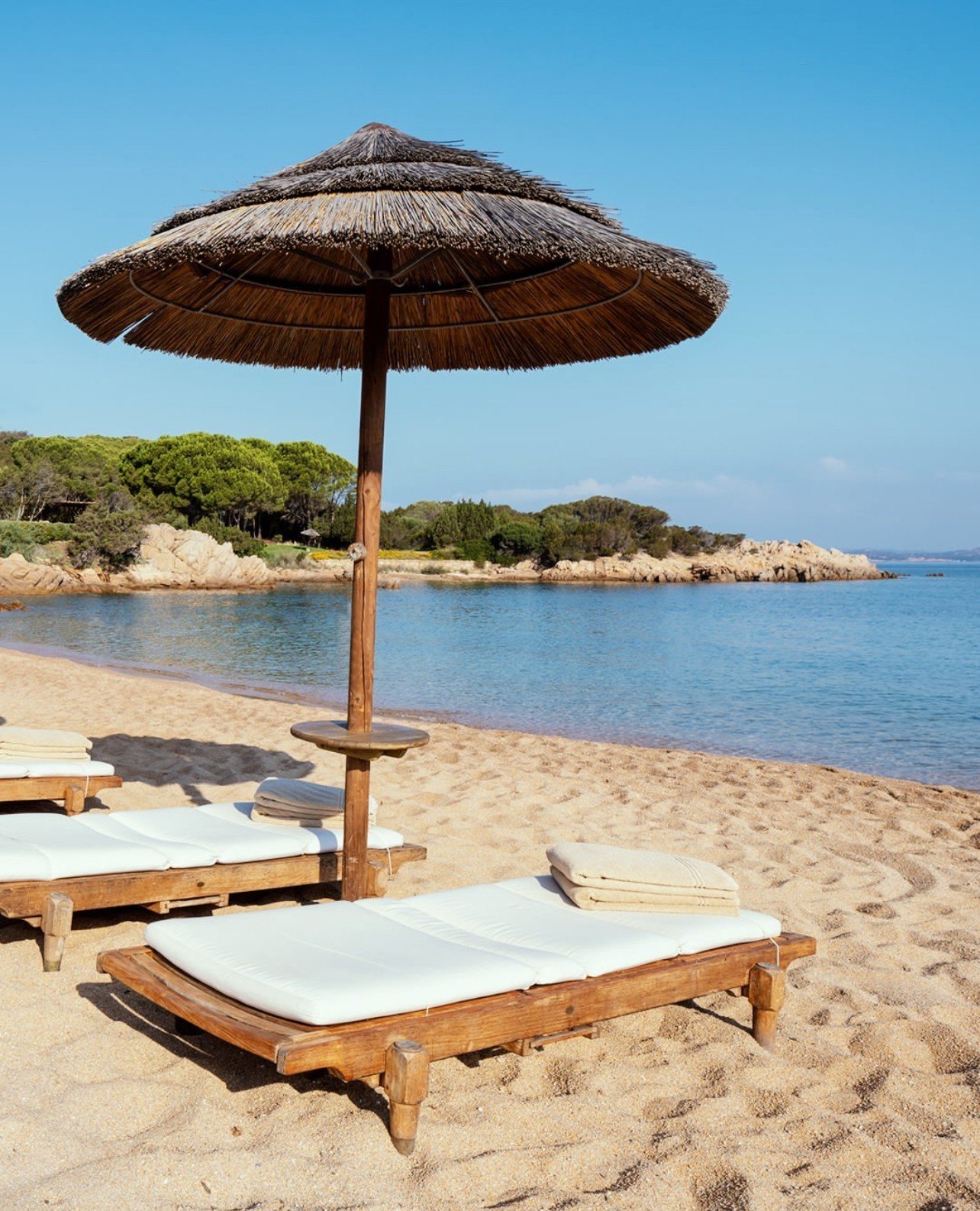 Discovering paradise in Sardinia @hotelpitrizza where azure waters meet pristine beaches. 🏖️ We&rsquo;re seeing an uptick in #Sardinia requests as travelers look to explore beyond the ever popular Amalfi Coast. Have you given thought to Sardinia? 

