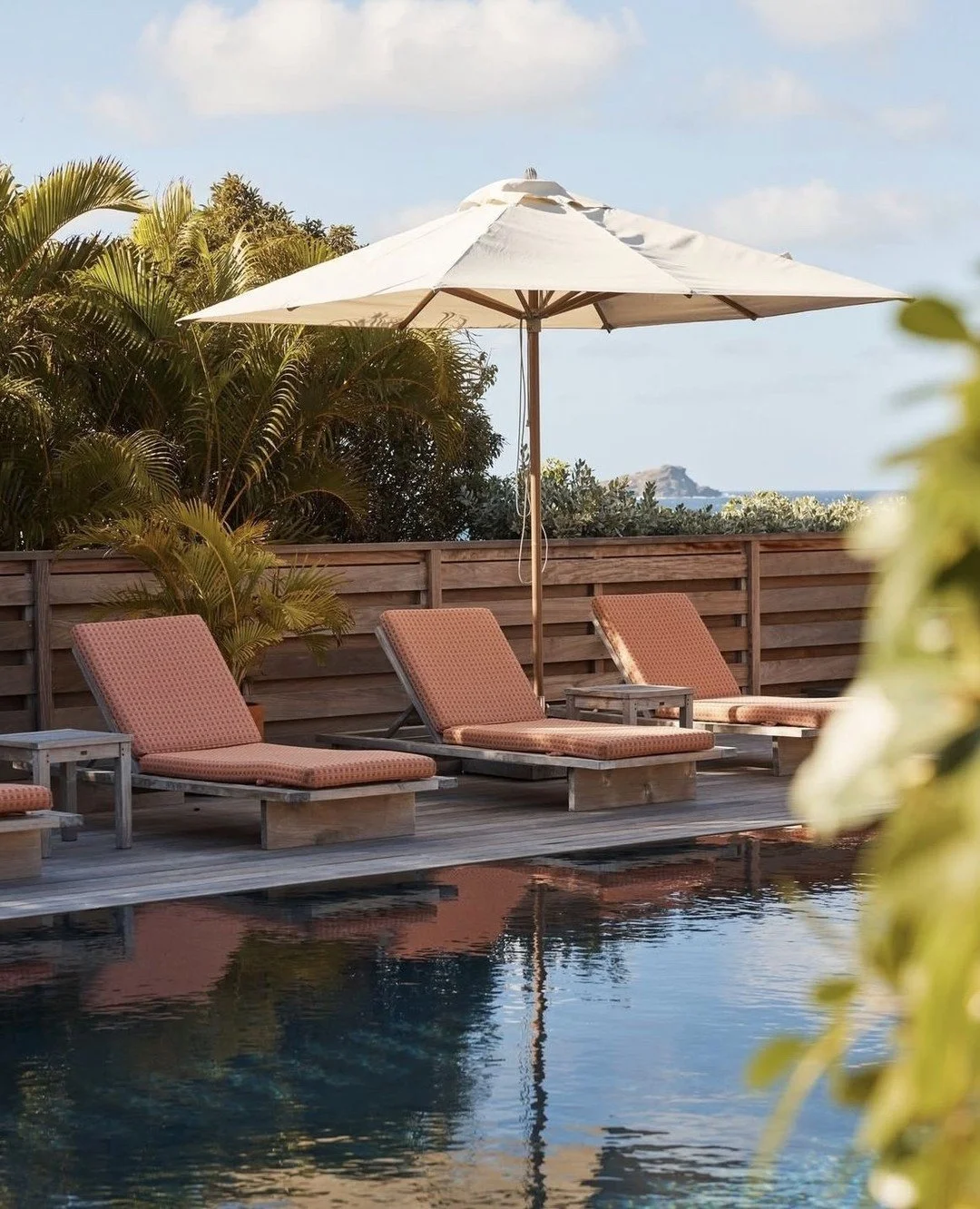 Tucked away on a private peninsula, Rosewood Le Guanahani St. Barth @rosewoodleguanahani offers a discreet and sophisticated Caribbean retreat. The property features elegant beachfront accommodations, exceptional dining, and a world-class spa &mdash;