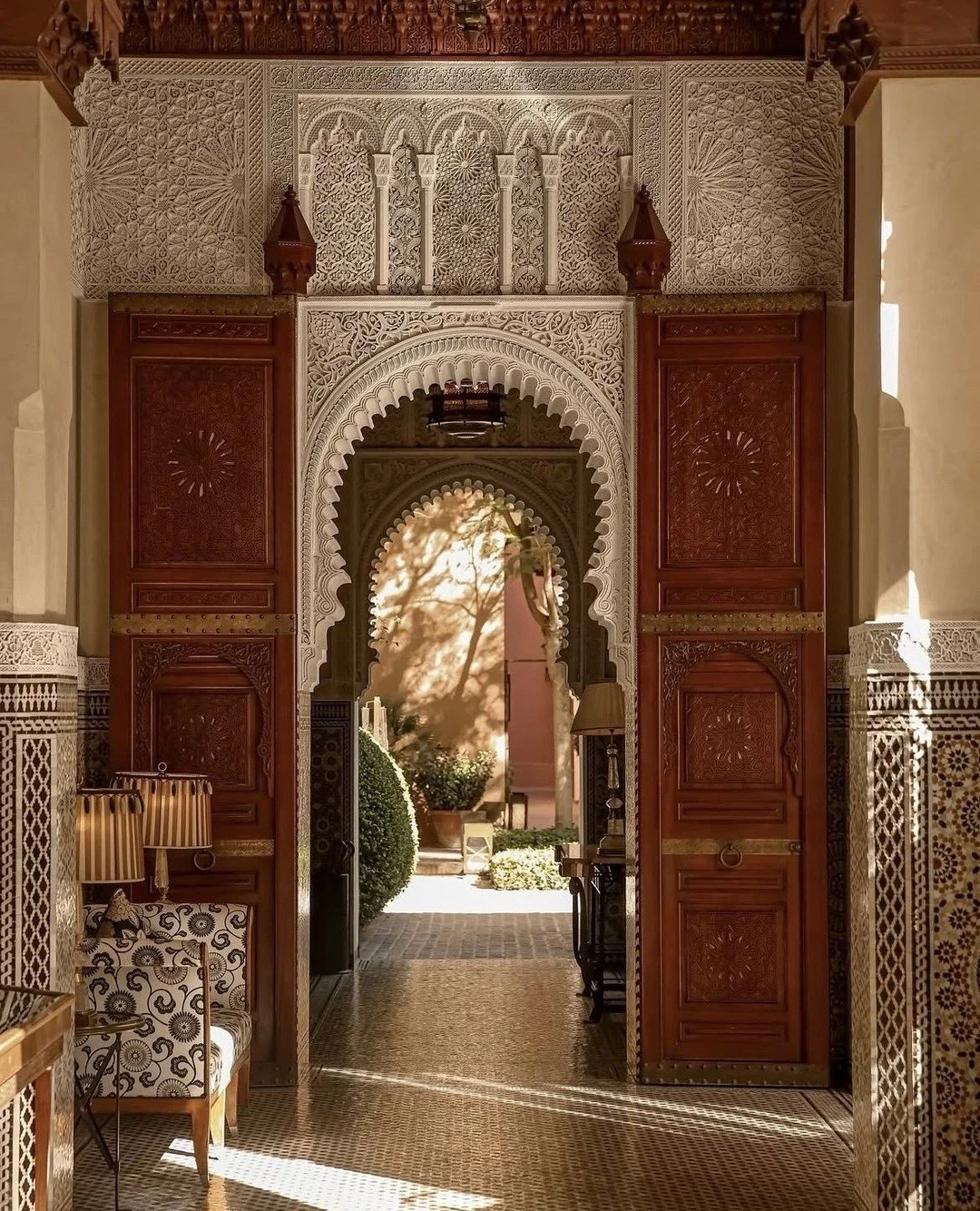 Welcome to ultimate luxury. Royal Mansour Marrakech @royalmansourmarrakech is a city within a city. Set across more than six hectares, the property is encircled by its own private wall, with meandering pathways throughout that connect its serene spac