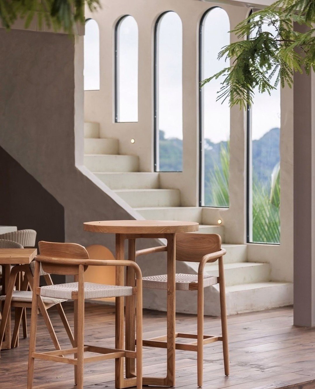 Where wellness feels effortless and nature restores you at every turn.⁠
⁠
At The Retreat Costa Rica @theretreatcostarica, days begin with sunrise over the Crystal Quartz Mountain and unfold into wellness programs, and chef-led, farm-to-table dining.⁠