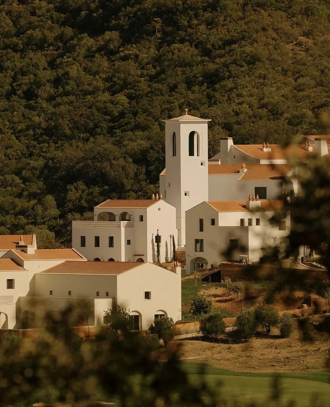 Set within the untouched hills of the Algarve, where white almond blossoms bloom, Viceroy at Ombria Algarve @viceroyombriaalgarve offers a refined, residential-style escape designed for total immersion in nature.⁠
⁠
The accommodations range from beau