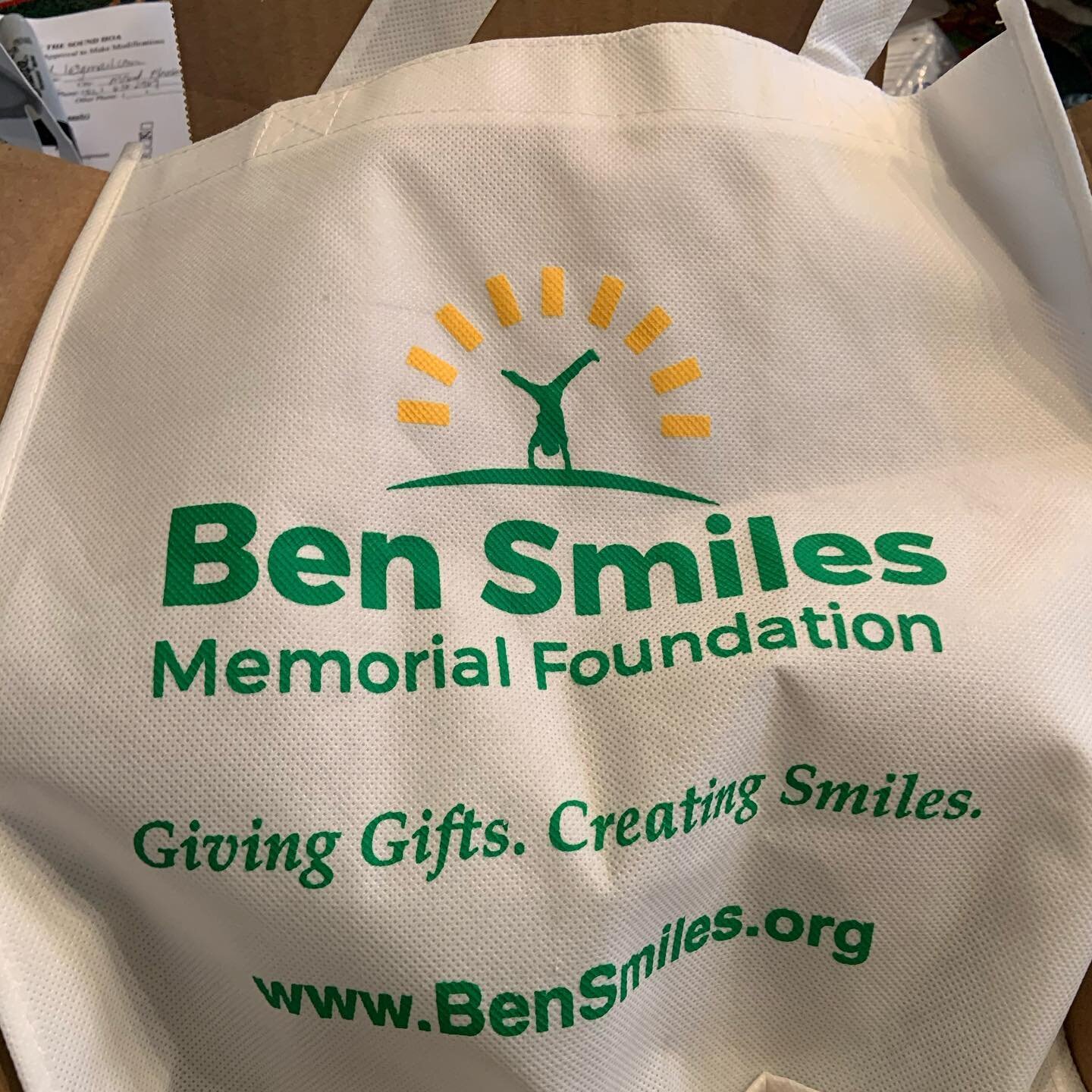 Final days of getting toys out so they arrive in time for Christmas. The request window is closed for this month, but will reopen in January! To learn more, visit www.BenSmiles.org

#bensmiles #inspiredbyaboy #giveback #switchtoys #toysforkids #acces