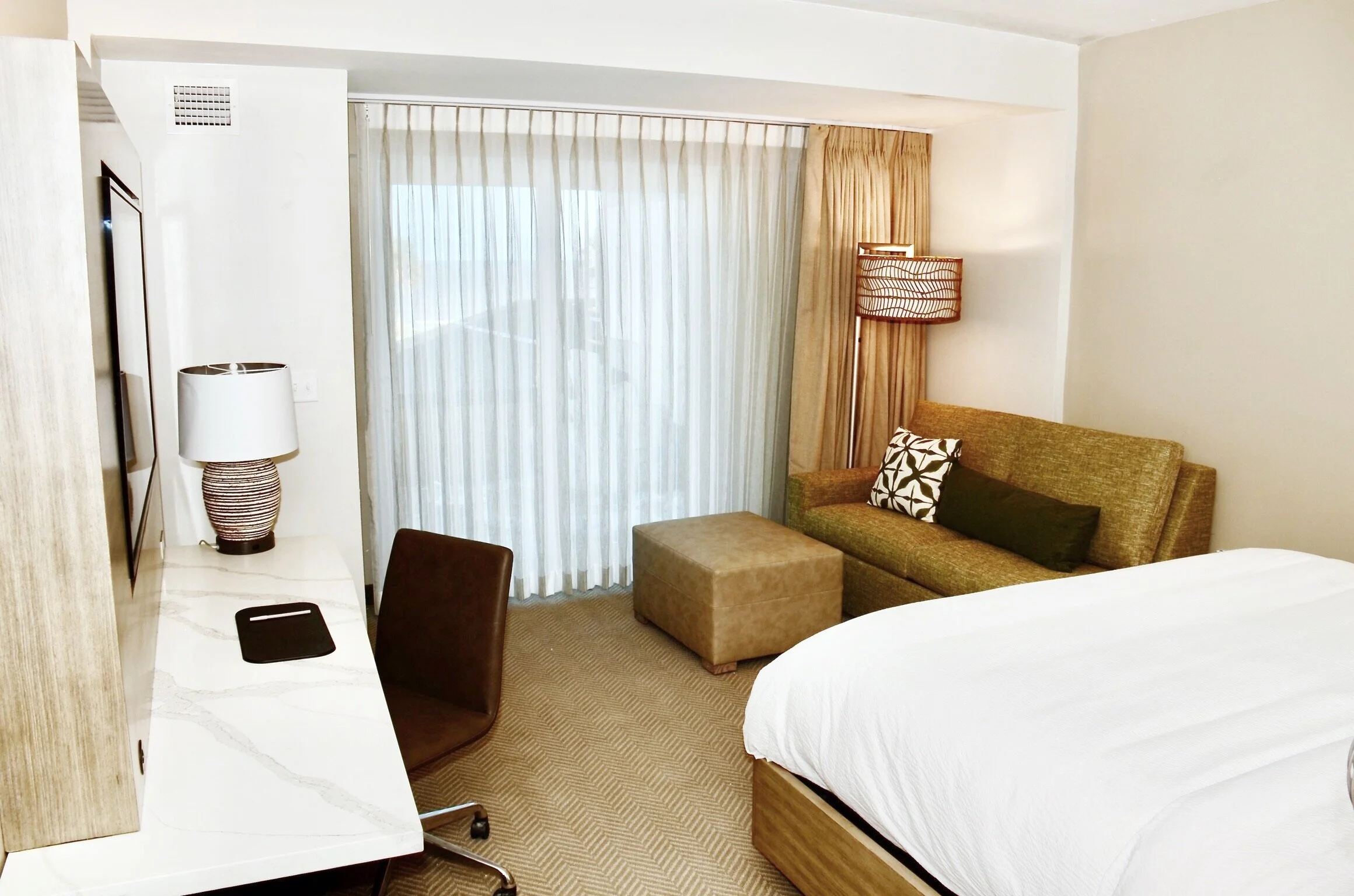 Courtyard by Marriott Model Bedroom