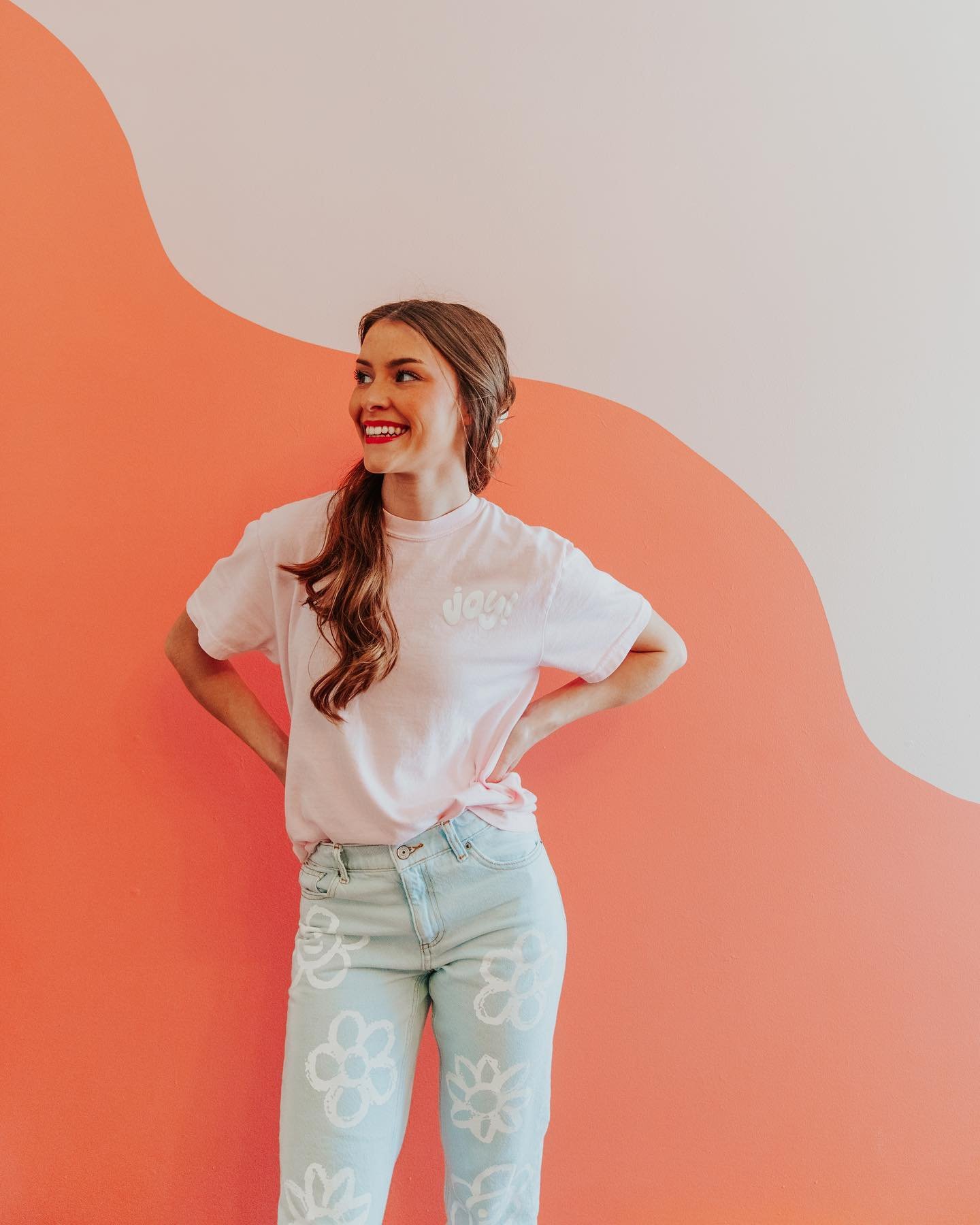 JOY!!! 🌸😋⭐️✌️☀️✨

Jesus, wildflowers, iced coffee, disco balls, photoshoots, icecream, belly laughs, golden hour &mdash; there is so much JOY!! This shirt reflects the joy in my moments and serves as a reminder to seek it, too. 

So excited to wear